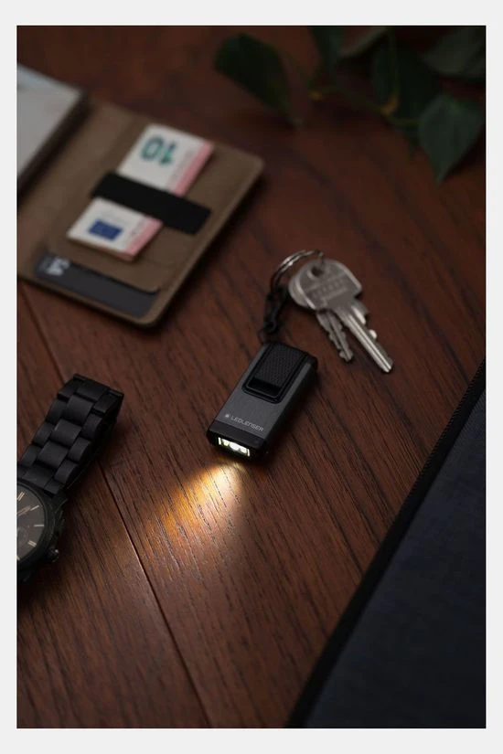 Led Lenser K4R Keyring Oplaadbare Usb-a Sleutelhanger Llamp 3 Led Lenser K4R Keyring Oplaadbare Usb-a Sleutelhanger Llamp - Afbeelding 3